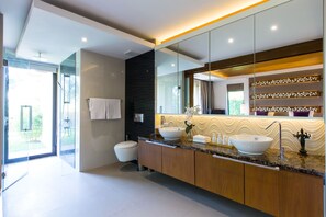 Villa, 3 Schlafzimmer, Seeblick, Meerseite | Zimmersafe, kostenloses WLAN