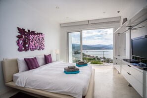 Condo, 3 Bedrooms, Sea View, Sea Facing | Iron/ironing board, free WiFi - Dasiri Unique Sunset Duplex (Koh Samui)