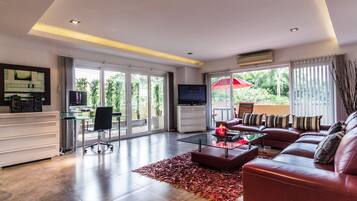 Condo, 1 Bedroom, Pool View | Living area | DVD player