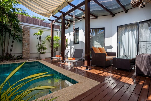 Terrace/patio - Dasiri Private Beach Pool Villa 67 (Pattaya)
