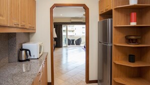 Coffee/tea maker, fridge, microwave - Dasiri Jomtien Beach Apartment 42 (Pattaya)