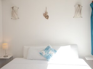 Comfort Double Room, 1 King Bed, Garden View | In-room safe, free WiFi, bed sheets - Mango Hotel (Tulum)