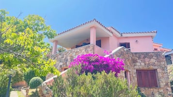 Façade de lâhĂ©bergement