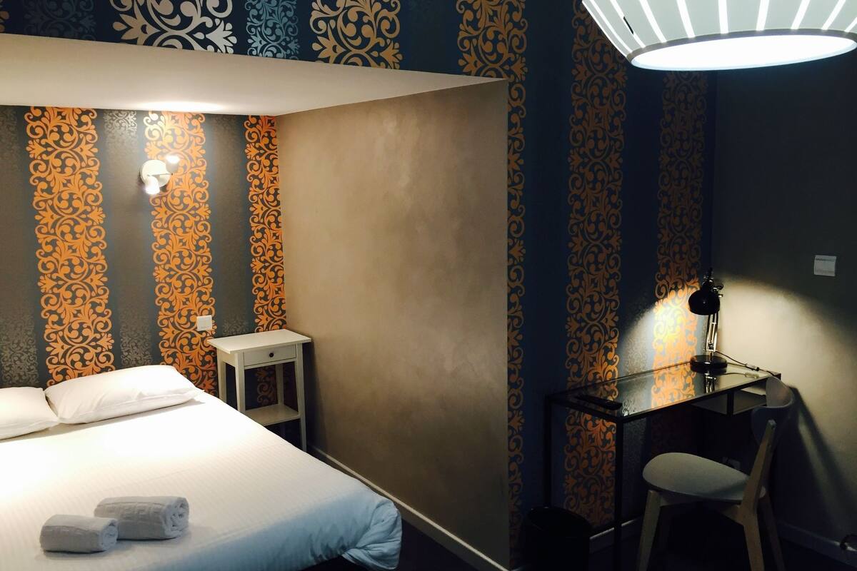 superior double room, lake view | premium bedding, desk, iron/ironing board, cots/infant beds