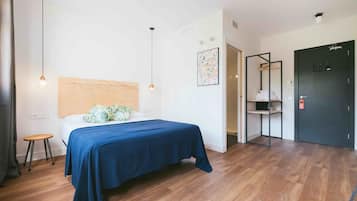 Kamar Double Comfort | 1 kamar tidur, brankas, tirai kedap cahaya, dan kedap suara