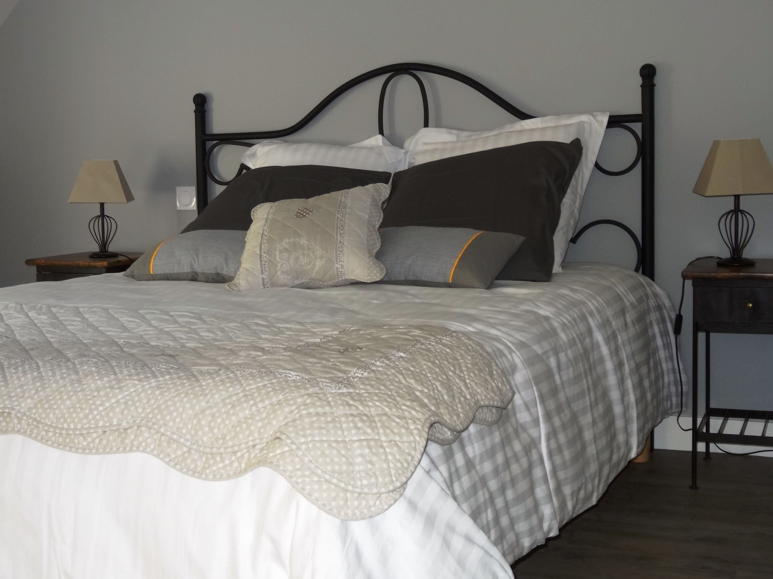 高級套房, 私人浴室, 花園景觀 (Chambre Lune) | 1 間臥室、埃及棉床單、高級寢具、記憶床墊