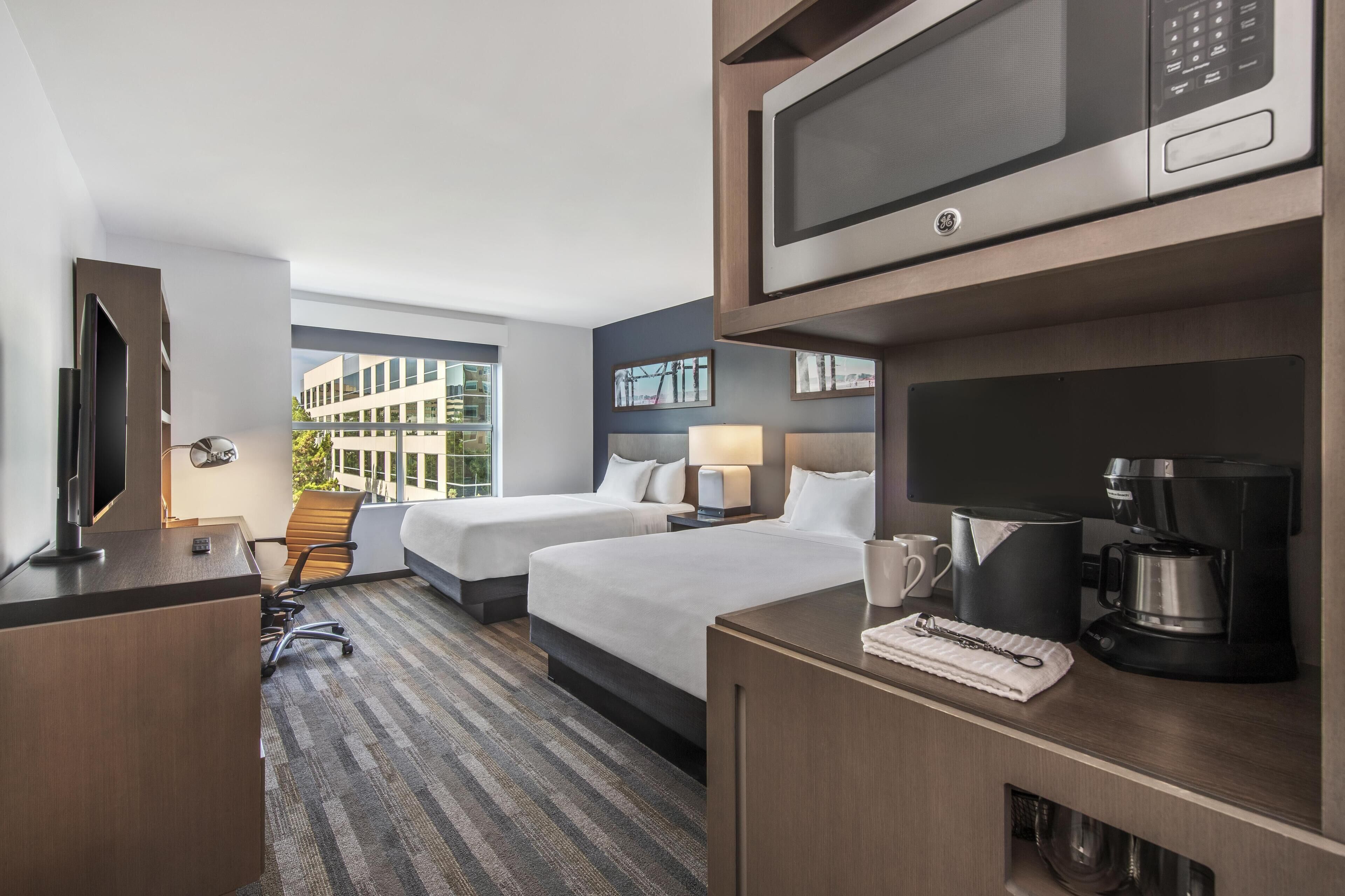 Den Guestroom 2 Queen Beds