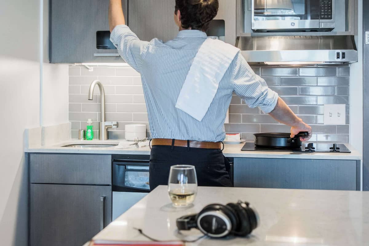 1 bedroom, hypo-allergenic bedding, down duvets, pillow-top beds