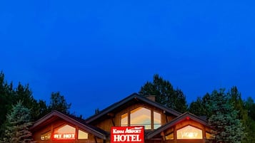 Front of property - evening/night