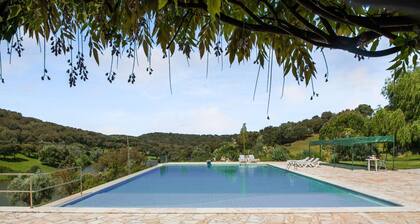 Country mansion in Montemor-o-Novo Alentejo with shared pool