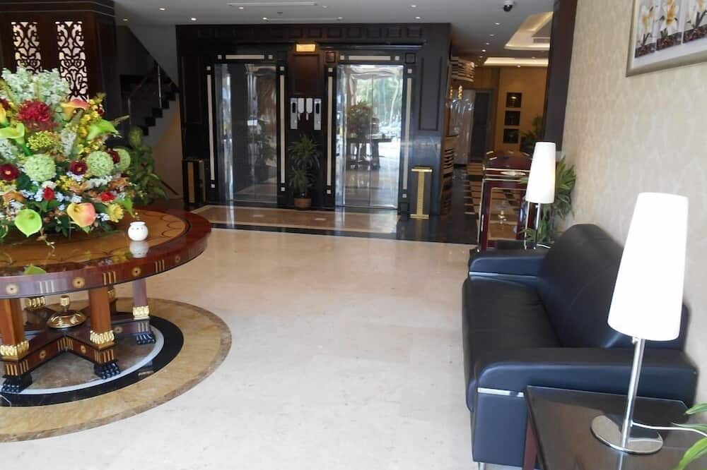 Julanar Alsharq Suites