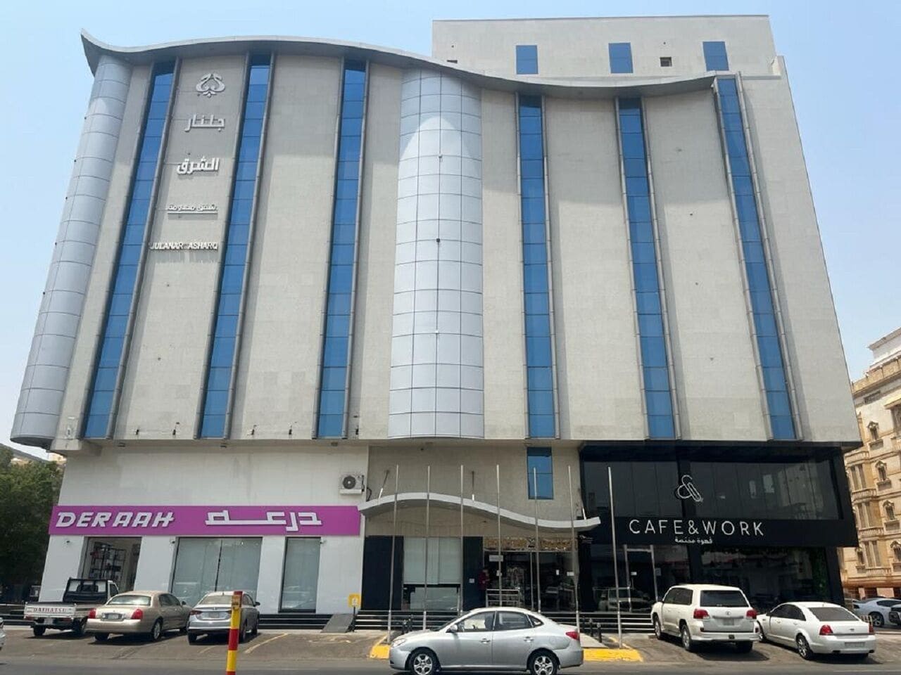 숙박 시설 정면