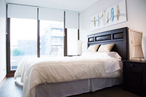 Iron/ironing board, free WiFi