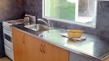 Fridge, microwave, stovetop