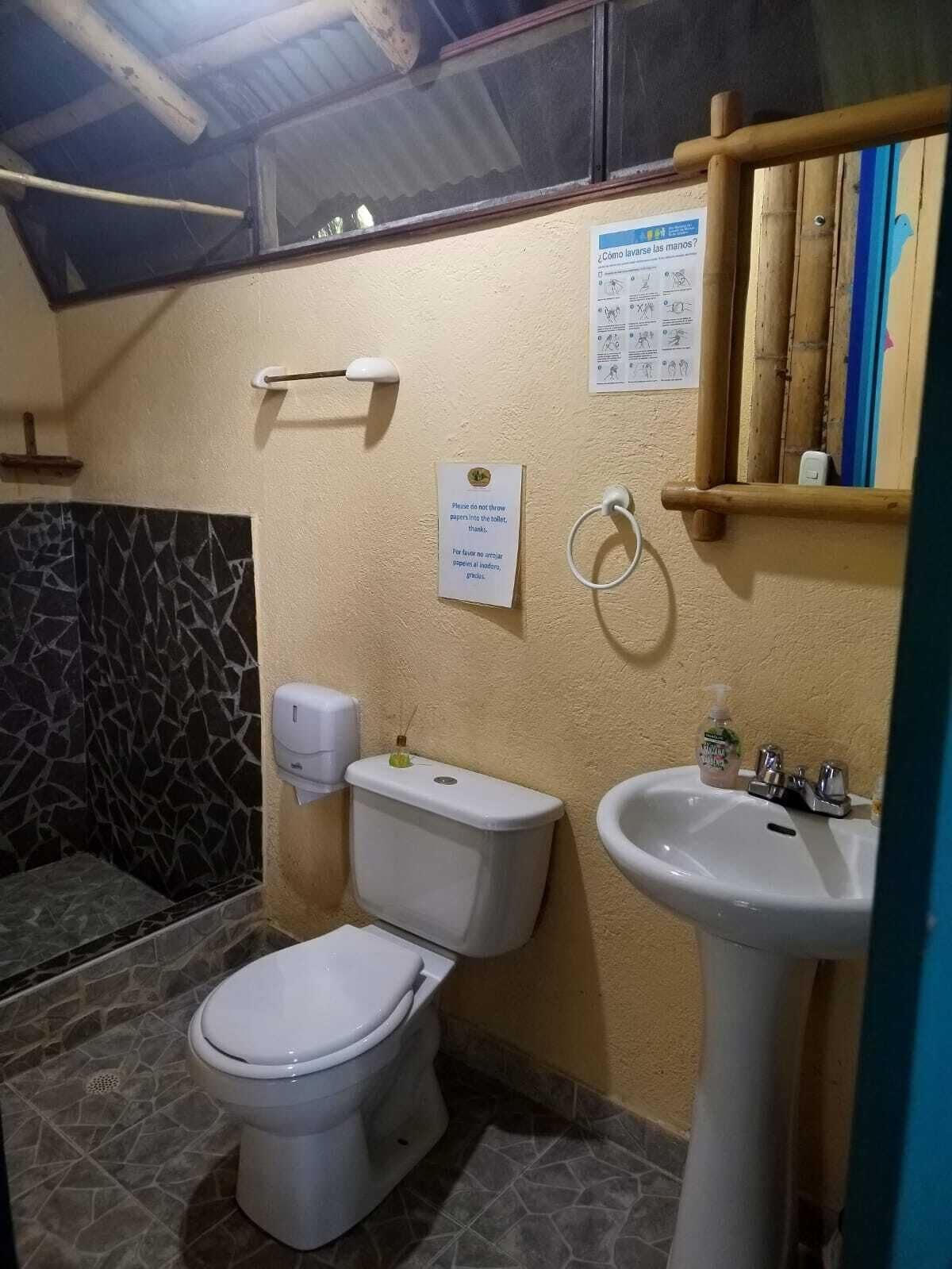 shower, free toiletries, towels, soap