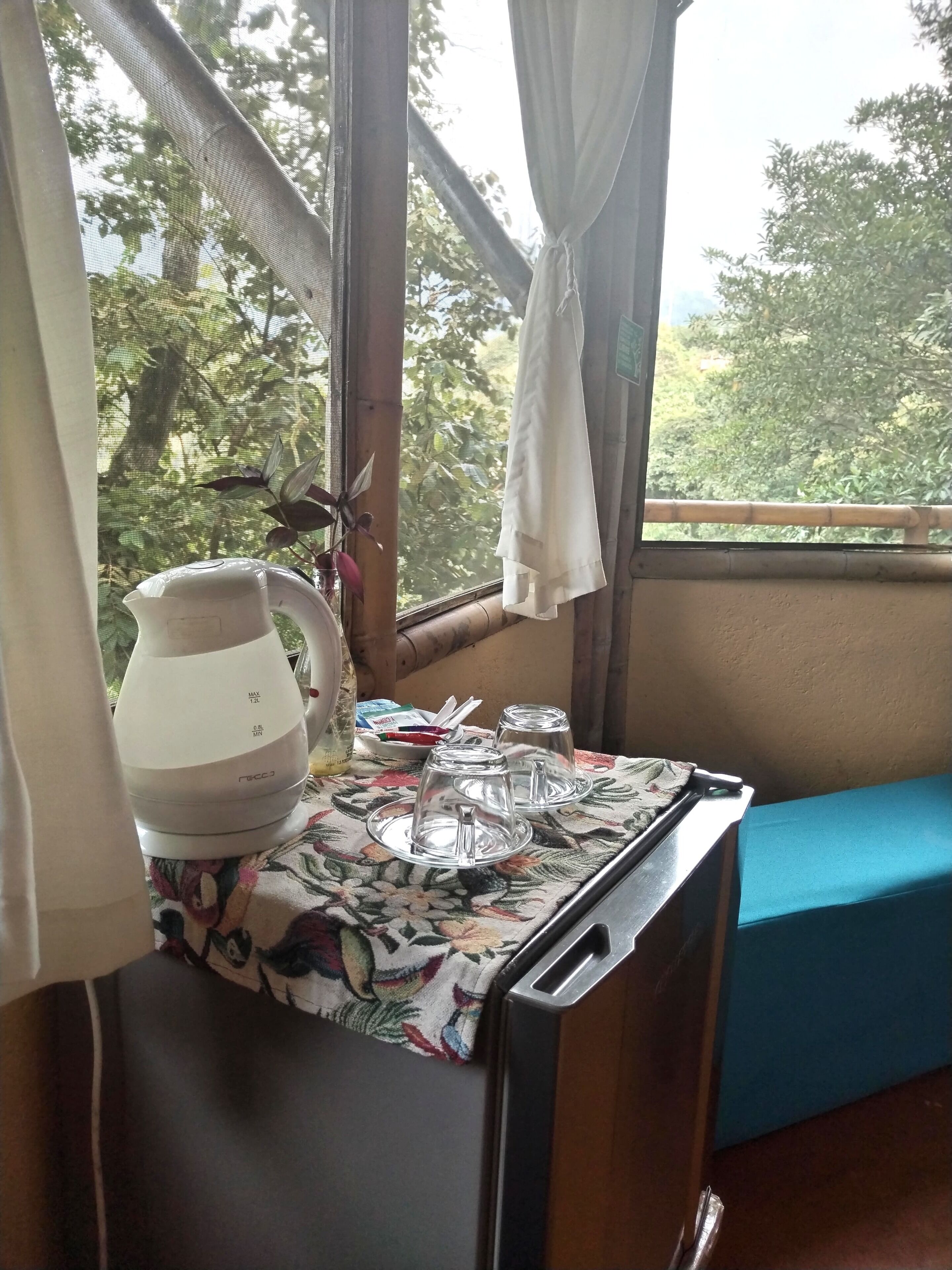 double standard room  | 1 bedroom, minibar, bed sheets