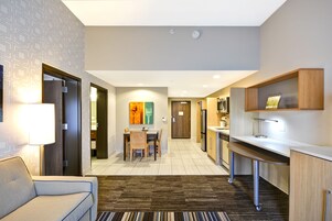 Suite, 1 Bedroom, Non Smoking | Living room | LCD TV