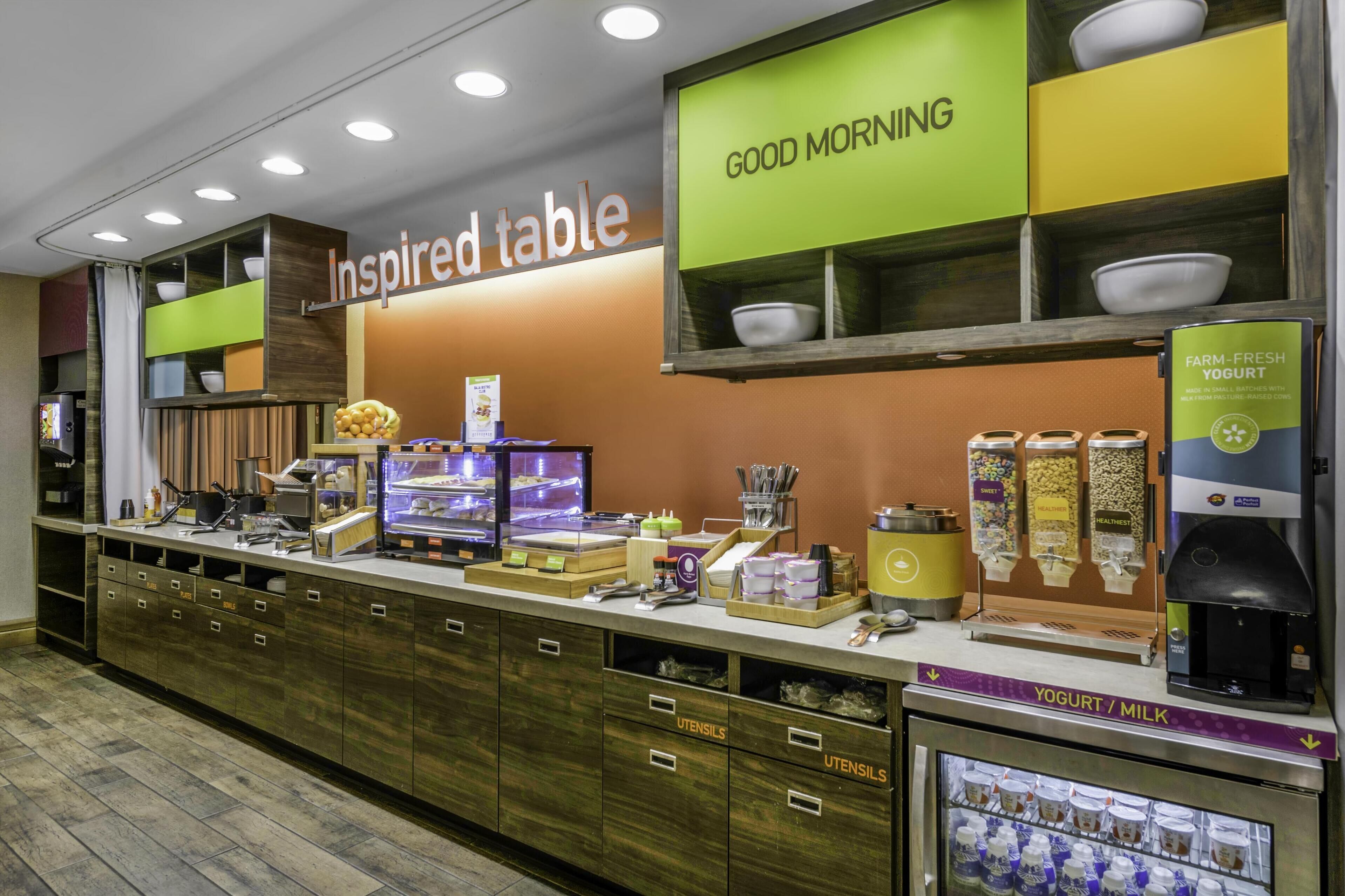 Free daily continental breakfast