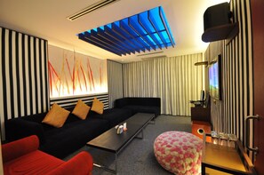 Karaoke room