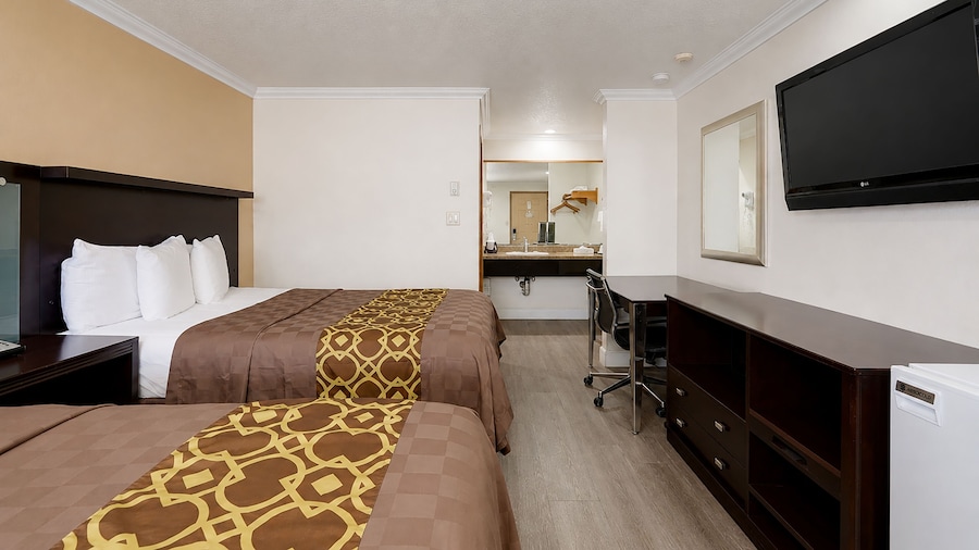 Budget Inn Corcoran Near Tulare CA 43