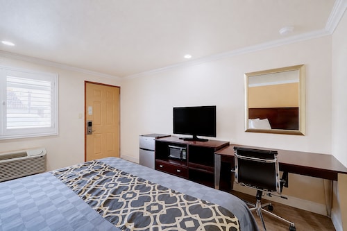 Budget Inn Corcoran Near Tulare CA 43