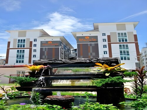 Sorrento Hotel and Residence