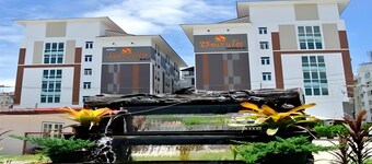 Sorrento Hotel and Residence