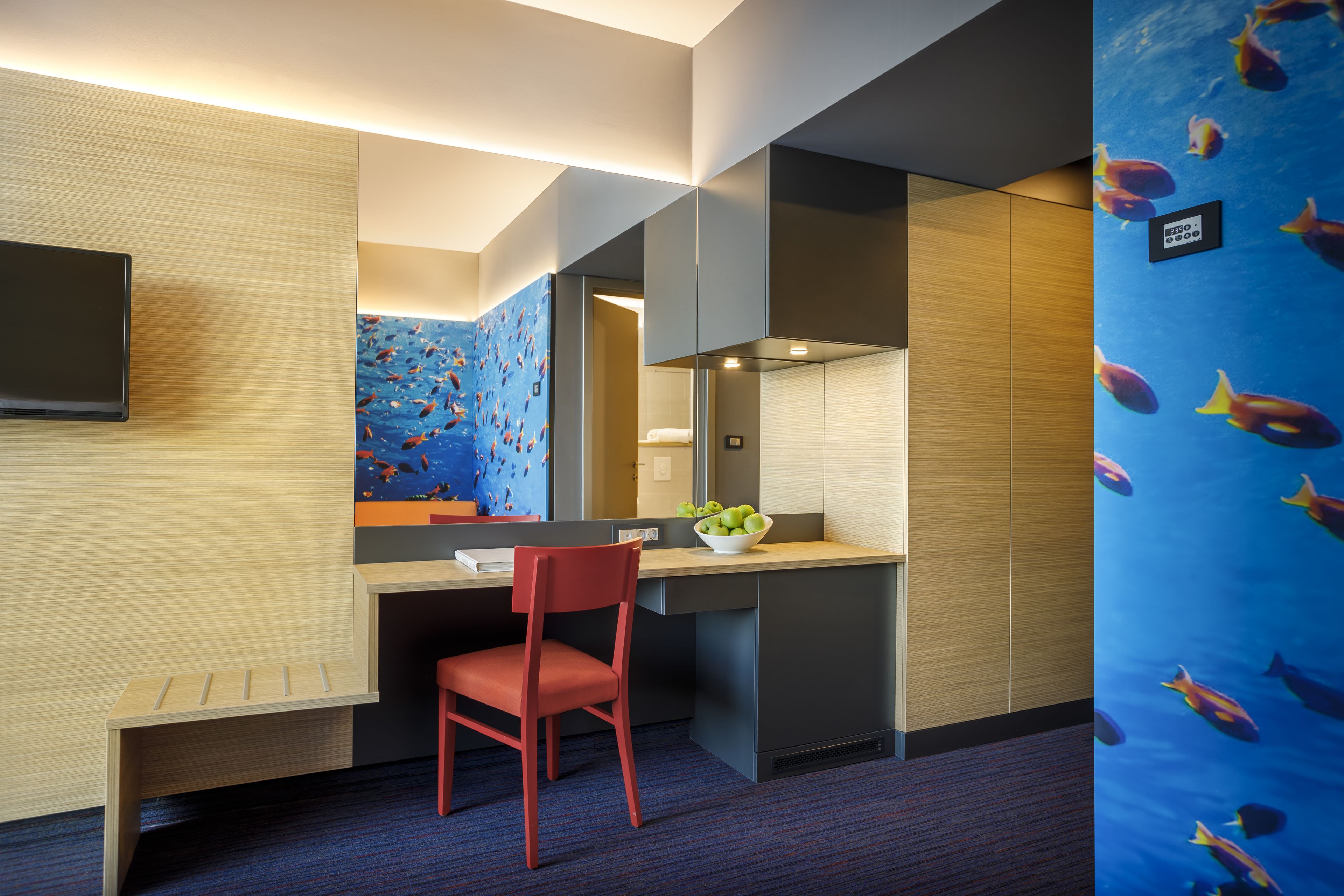 superior double room, balcony, sea view (with extra bed) | 1 bedroom, hypo-allergenic bedding, minibar, in-room safe