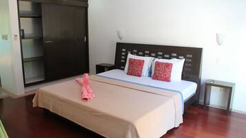 Apartemen, pemandangan kebun | Seprai linen