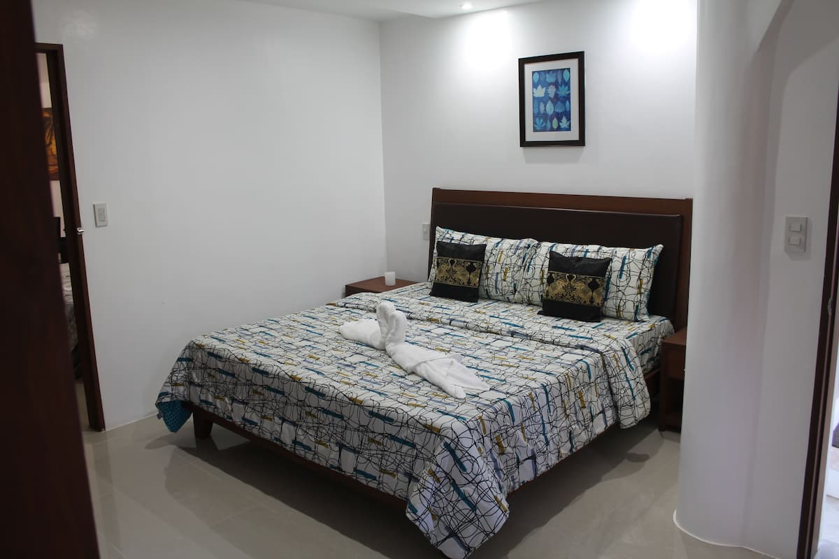Deluxe Double Room, Ground Floor | Bed sheets