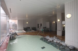 Bañera de hidromasaje interior