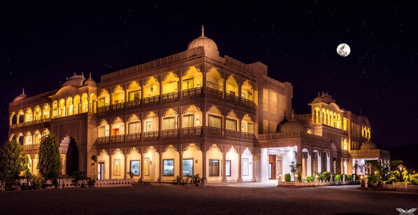 Exterior - Regenta Vanya Mahal (Sawai Madhopur)