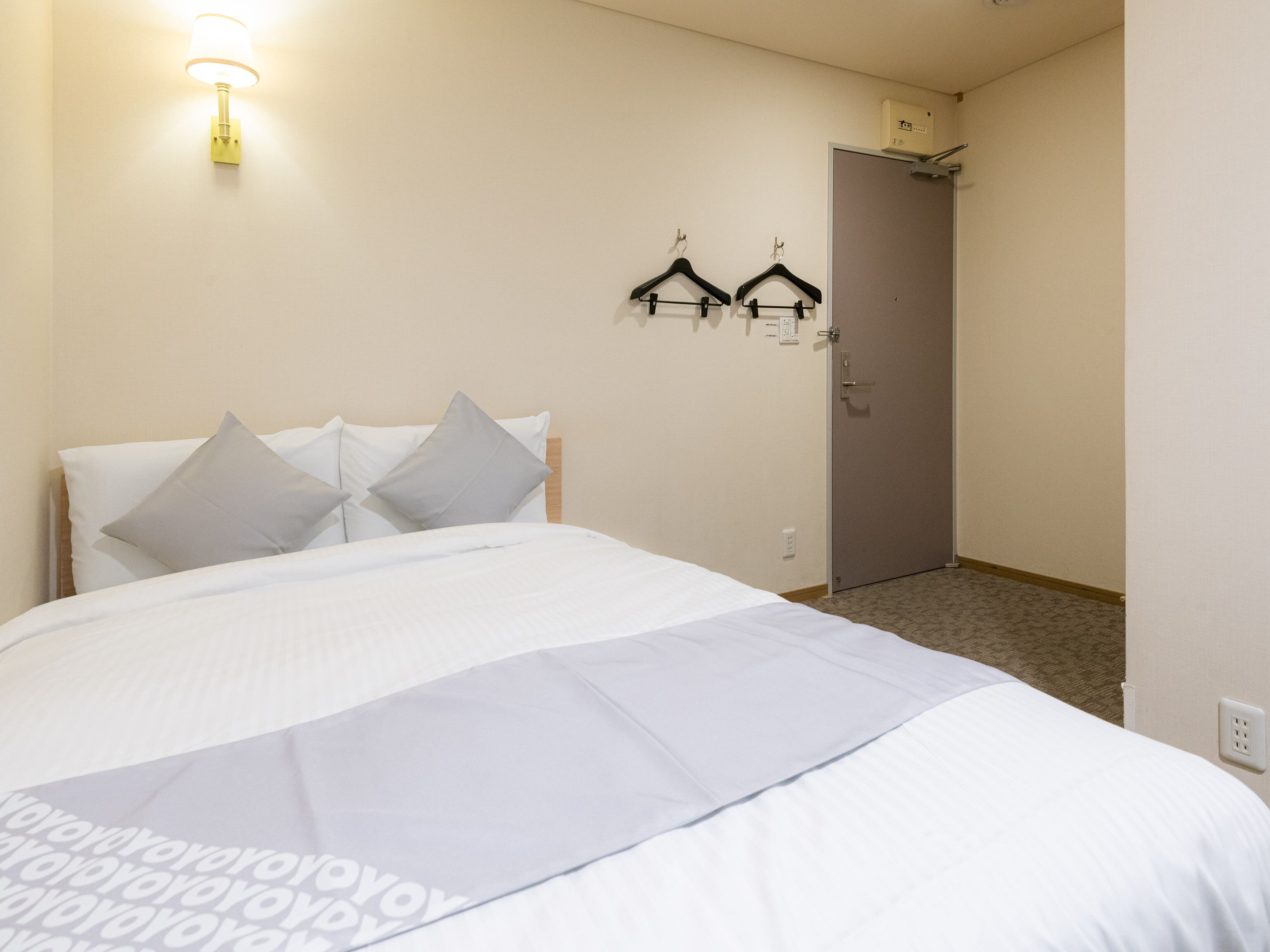 double room | desk, free wifi, bed sheets