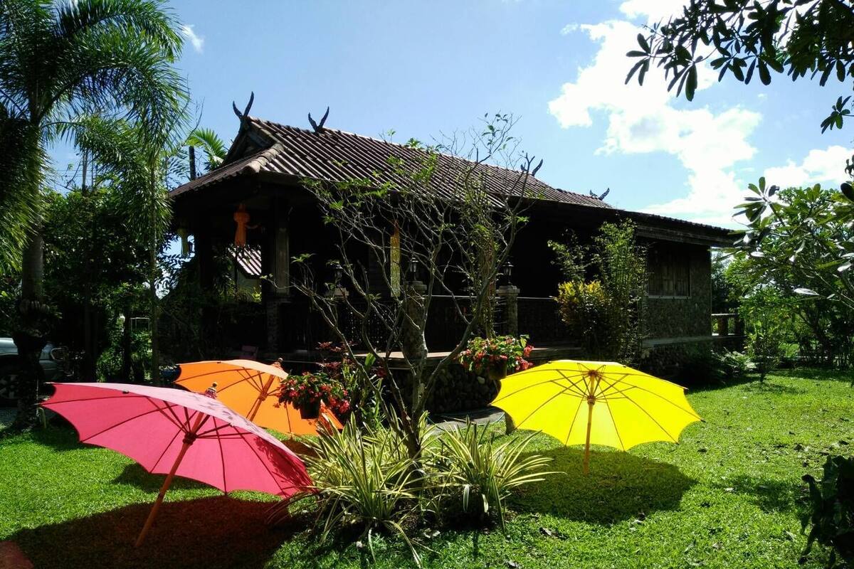 Baankasalong 2 Bedrooms | Desk, WiFi (free), individually furnished