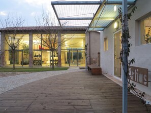 Exterior - Sacramora (Faenza)