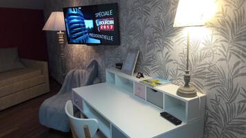 Bureau, chambres insonorisées, Wi-Fi gratuit, draps fournis