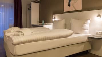 1 habitación, ropa de cama de alta calidad, escritorio y insonorización
