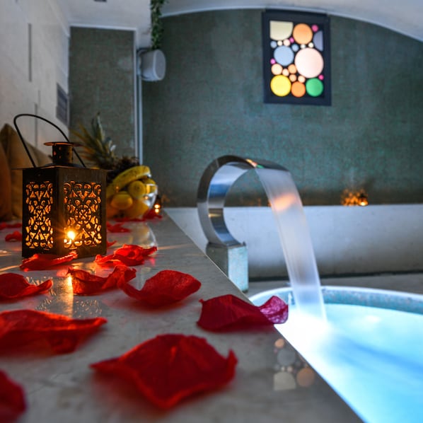 Bañera de hidromasaje interior