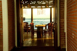 Breakfast, lunch served; local and international cuisine, pool views 
