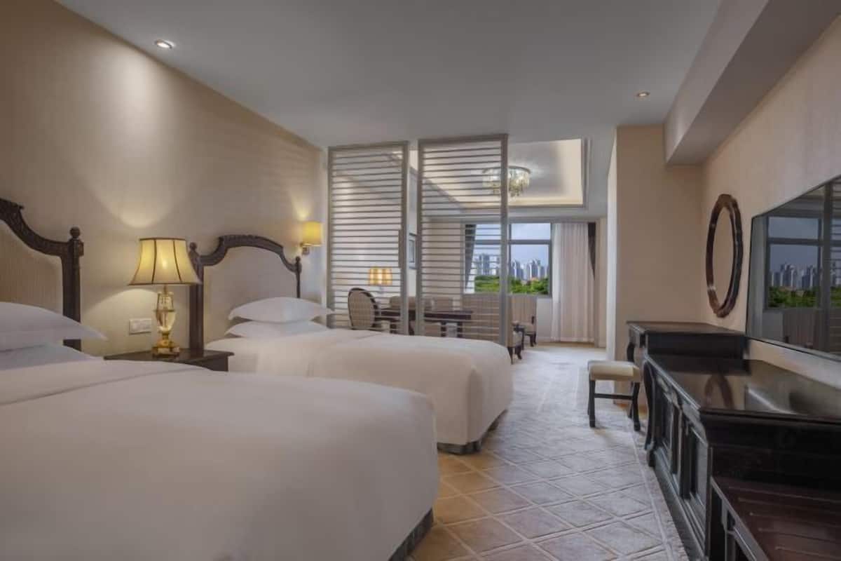 1 kamar tidur, seprai premium, dan selimut bulu angsa