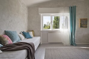 Quadruple Room | Room amenity - Villa De Hura (Bergamo)