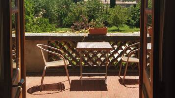 Chambre Double Standard, salle de bains privée (Avec Terrasse) | Balcon