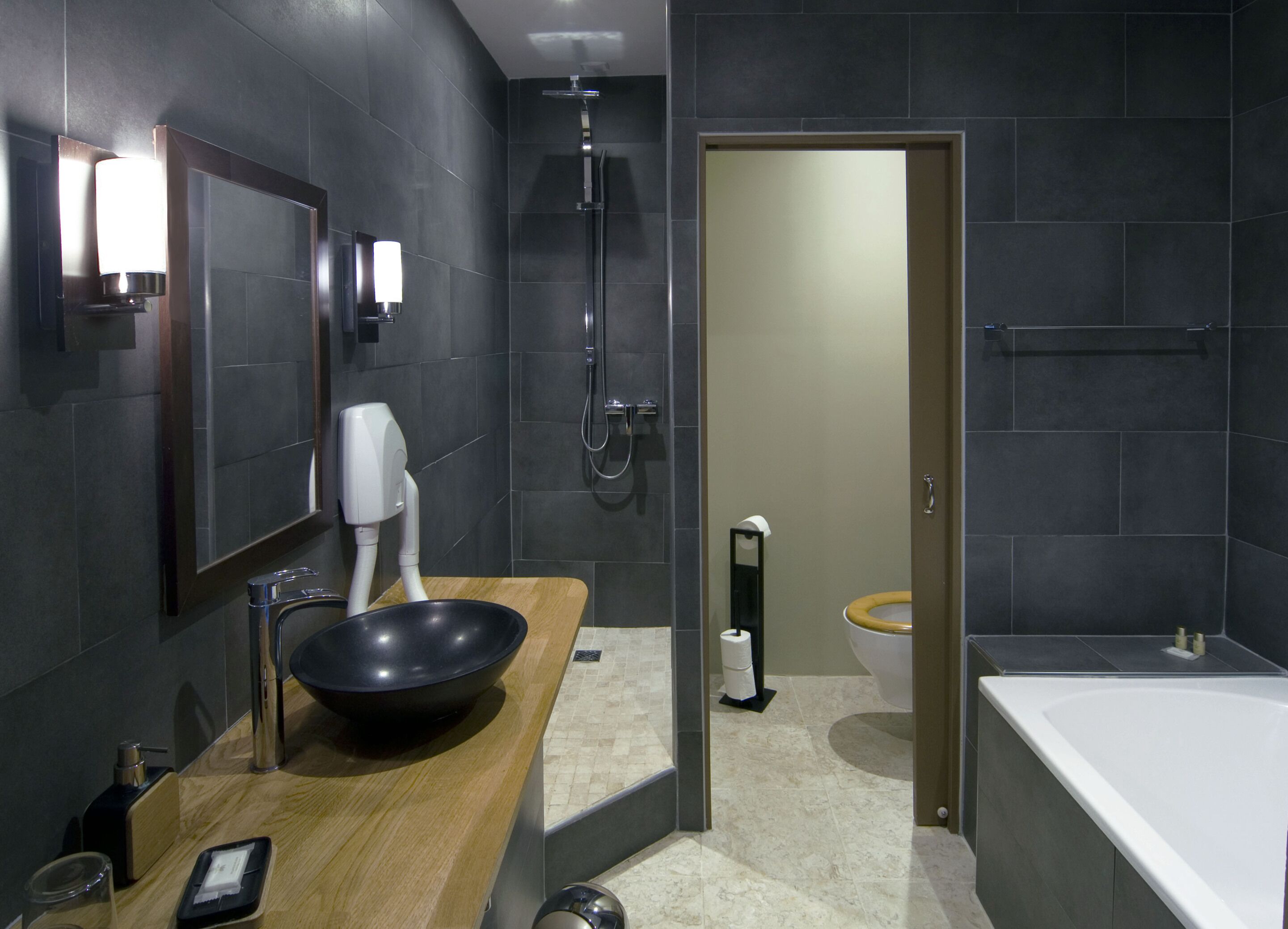 Suite, privébadkamer | Badkamer
