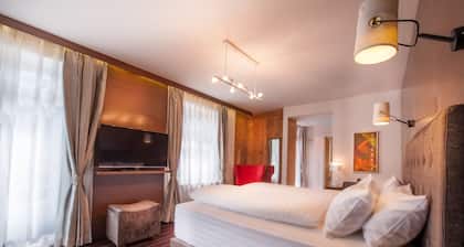 arthausHOTEL