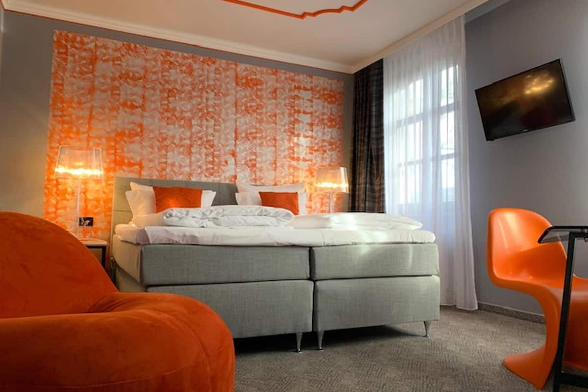 1 bedroom, premium bedding, in-room safe, individually decorated