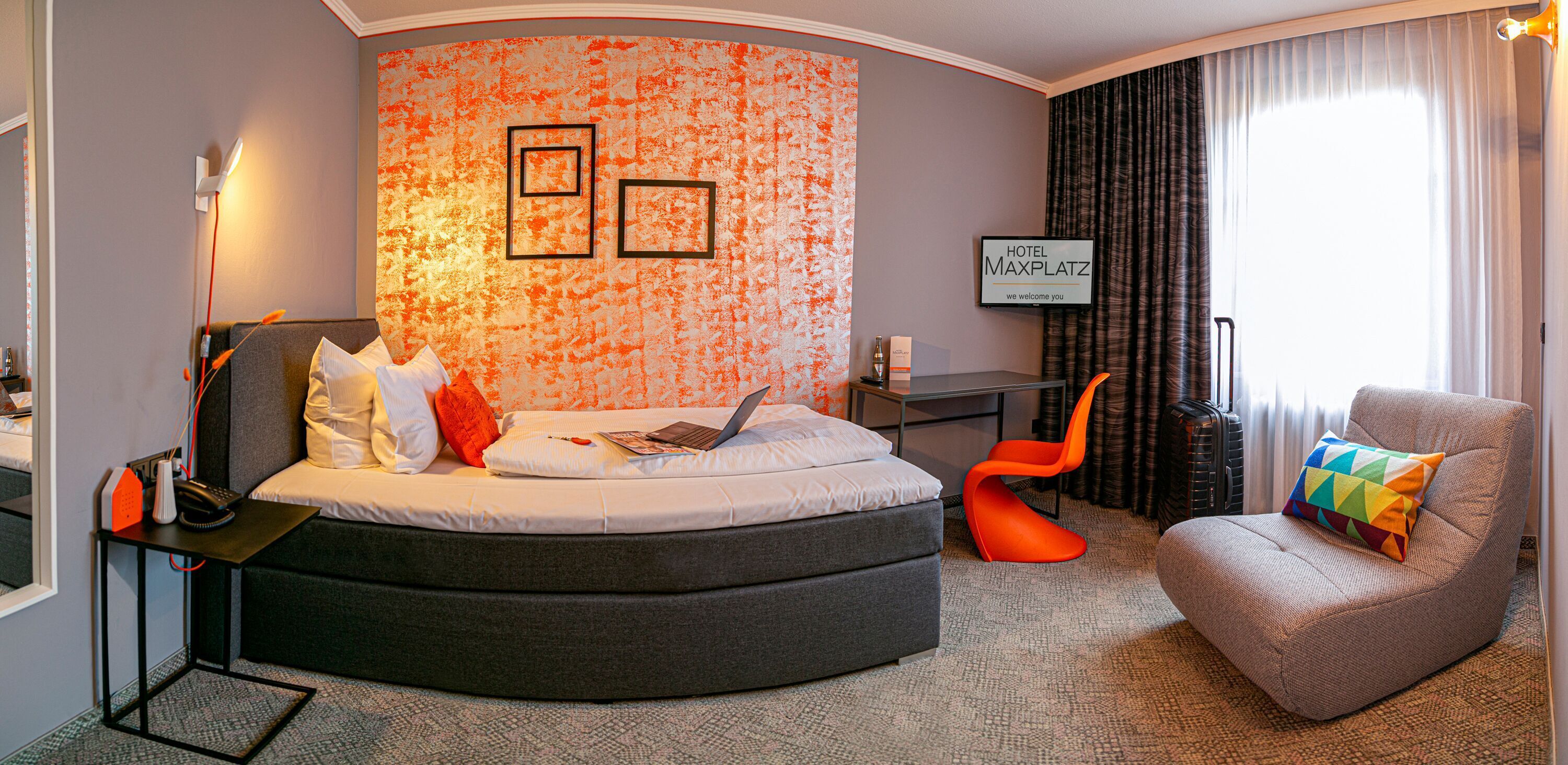 Premium bedding, in-room safe, individually decorated, desk