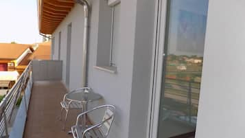 Estudio económico | Terraza o patio