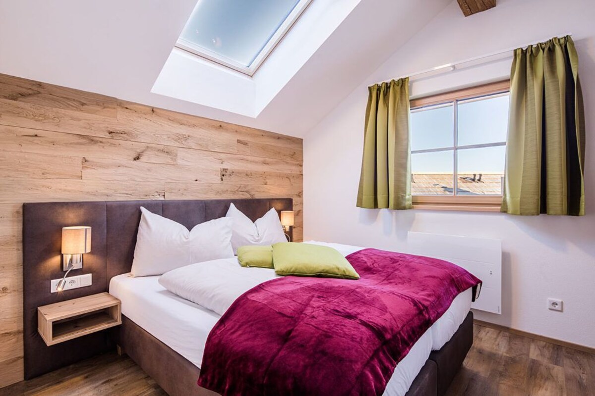 Chalet, 3 Bedrooms, Sauna (Ruhezeit) | Cribs (surcharge), WiFi (free), bed sheets