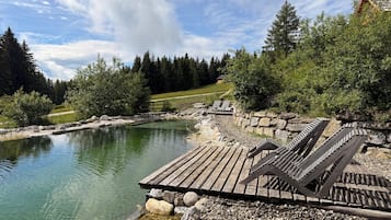 Außenpool (je nach Saison geöffnet)