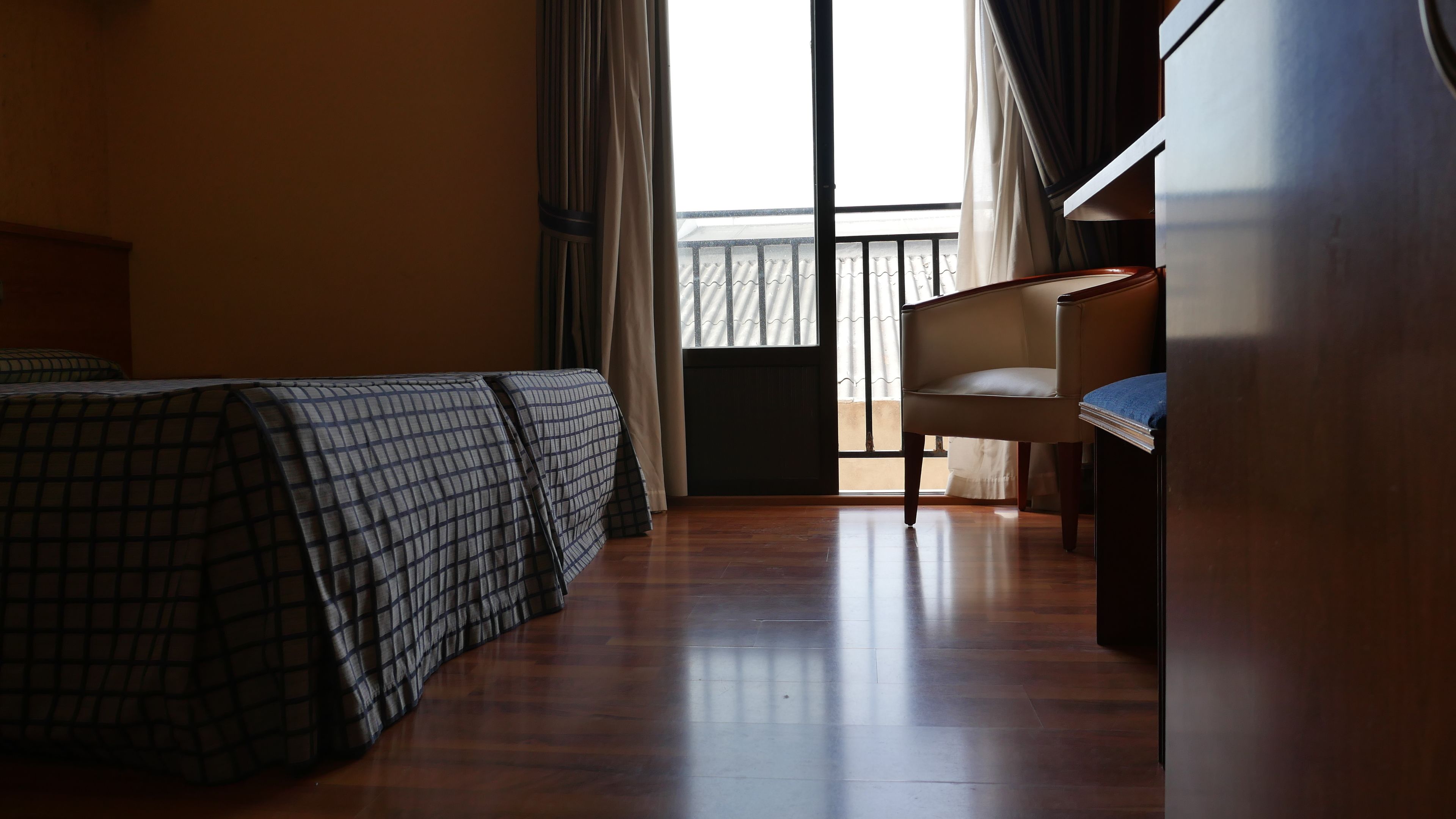 minibar, in-room safe, desk, blackout curtains